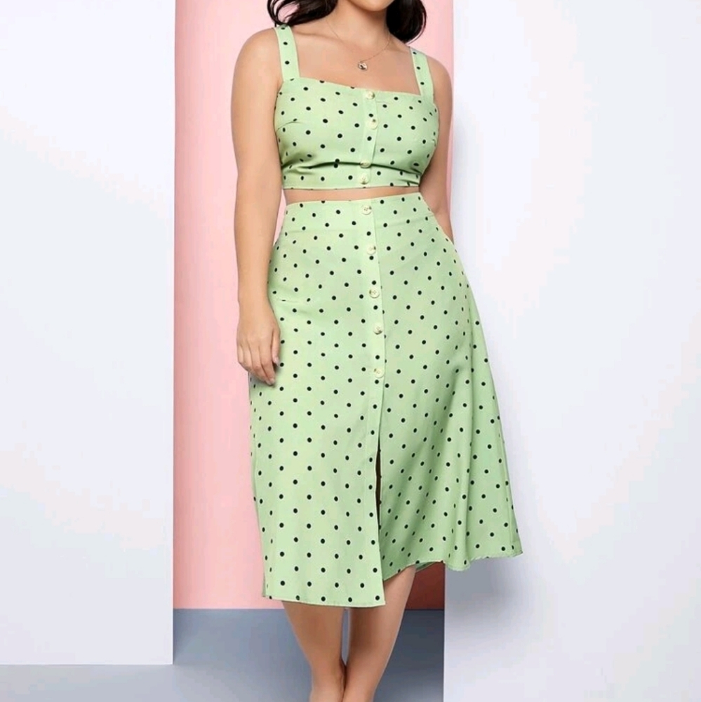 SHEIN Plus Button Front Polka Dot Set